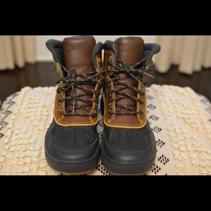 Nike ACG hiking boot